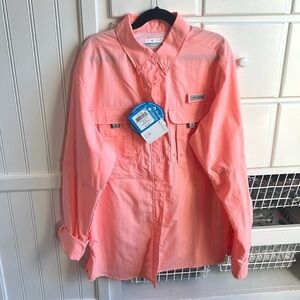NWT Columbia PFG Bahama small shirt. SPF 30. Omni-Shade. NWT.